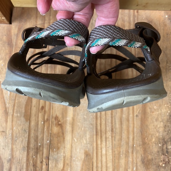 Chacos Size 8 - Picture 4 of 9